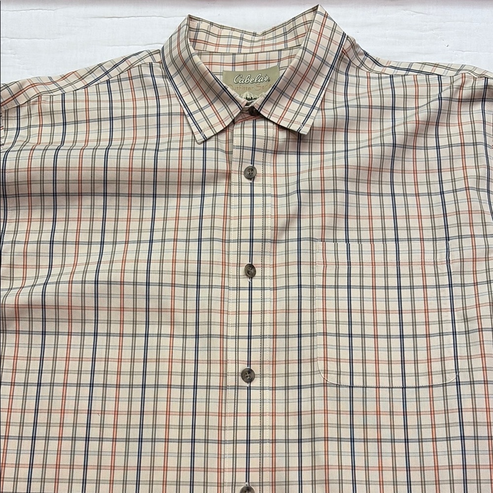 Cabela's Outfitter Series Men's Cream Plaid Long-Sleeve Button-Down Shirt - Picture 4 of 9